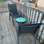 Ralfgus 16 Forest Views Caravan Park,moota Semesterbostad