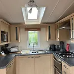 Ralfgus 16 Forest Views Caravan Park,moota * Plumbland