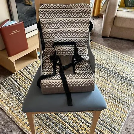 Ralfgus 16 Forest Views Caravan Park,moota