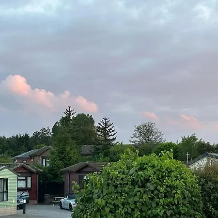 別荘 Ralfgus 16 Forest Views Caravan Park,moota *