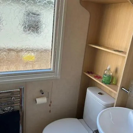 Ralfgus 16 Forest Views Caravan Park,moota *