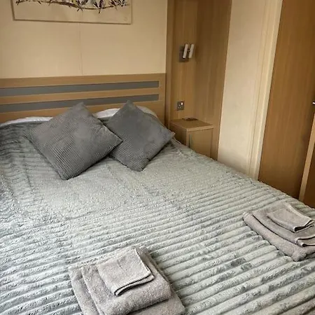 Ralfgus 16 Forest Views Caravan Park,moota Plumbland