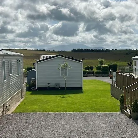 Dom wakacyjny Ralfgus 16 Forest Views Caravan Park,moota Plumbland